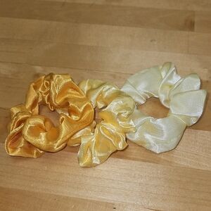 Set of 3 Yellow Satin Scrunchies Nwot